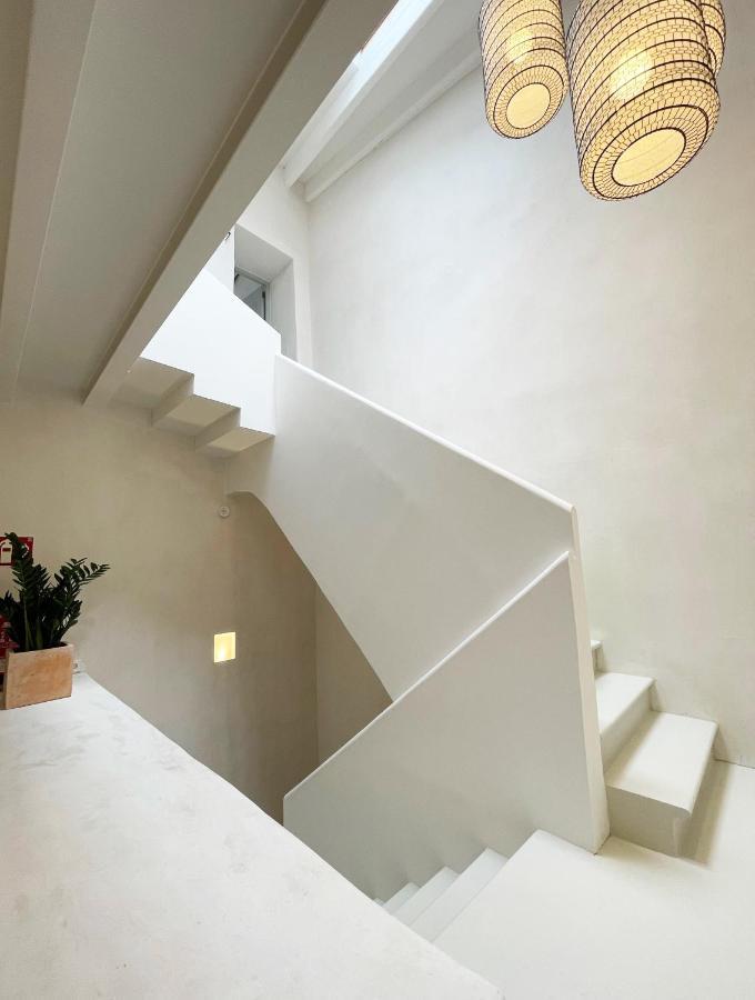 Meem Townhouse Hotel