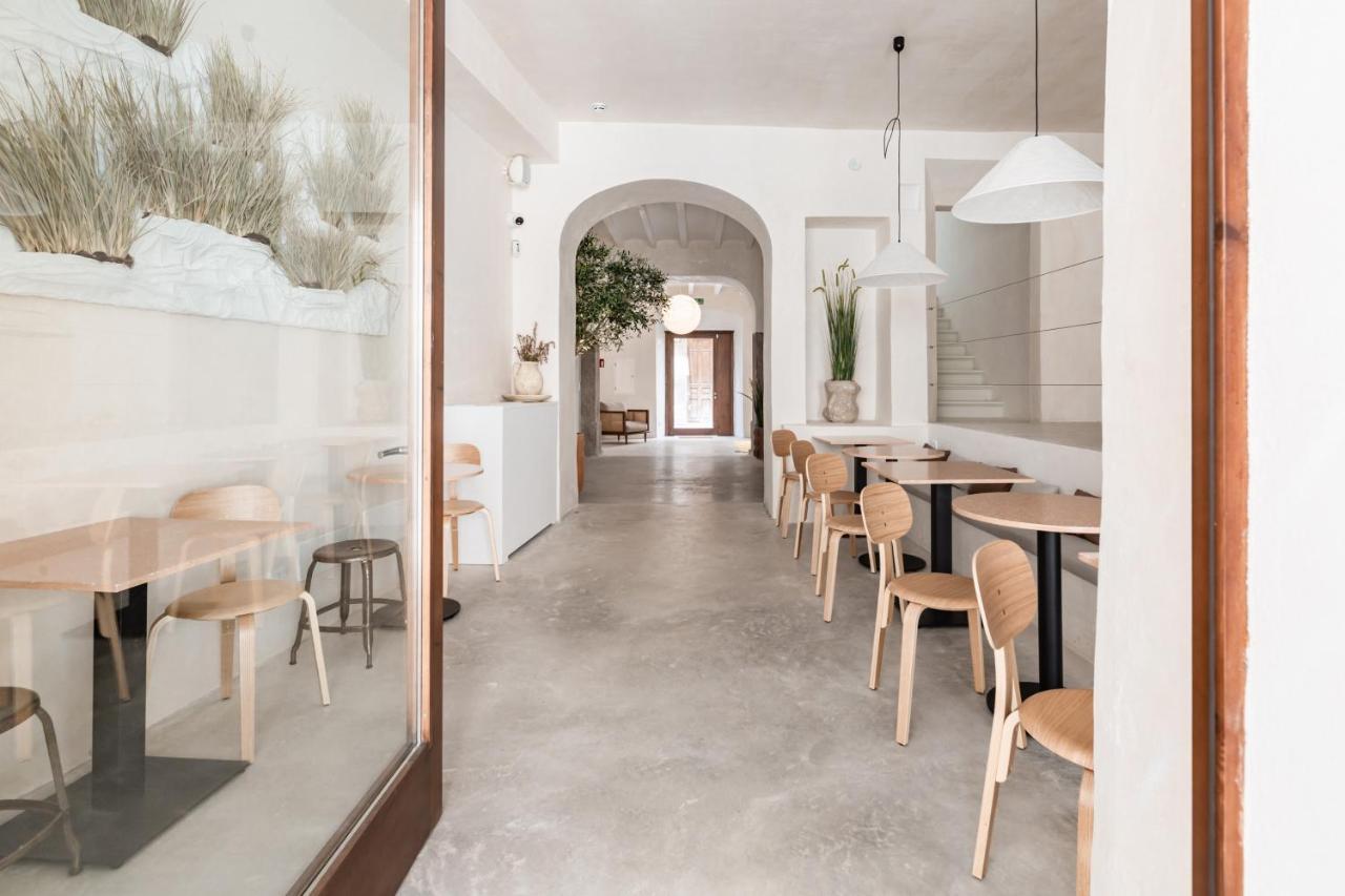Meem Townhouse Hotel Sóller